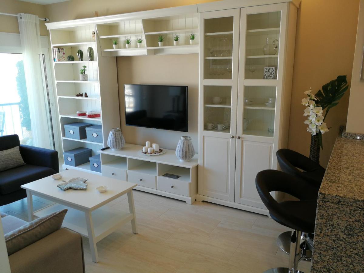 Appartement Fuengirola. Bonito En Paseo Maritimo. Espectaculares Vistas Al Mar. Primera Linea Fuengirola